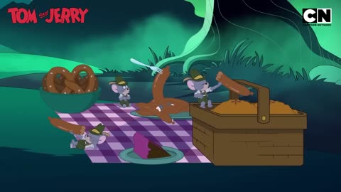 "Jerry Outsmarts Tom Again! 🧠🐭💪🤯#funny video #animals video