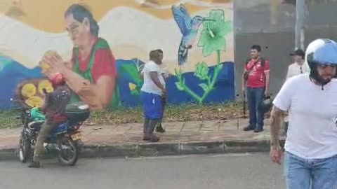 Aparatoso accidente en Bucaramanga: carro con 8 personas abordo se volcó