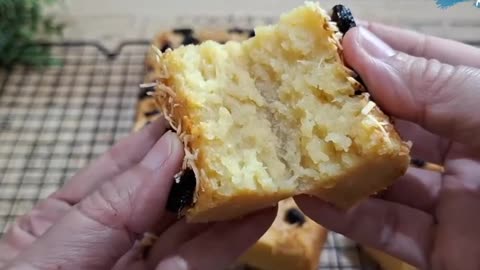 How to Make Sweet and Moist Fermented Cassava Cake with Cheese and Raisins – Foolproof Recipe!