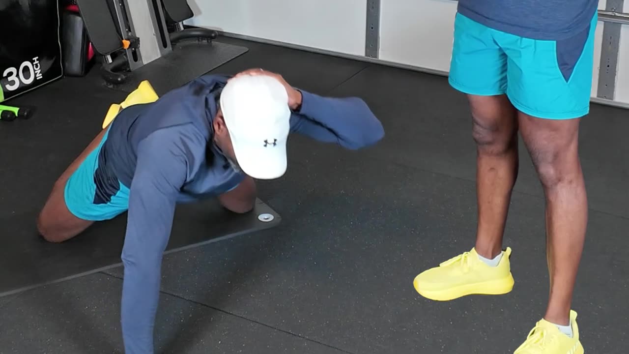 MODIFIED UNILATERAL PUSH UP