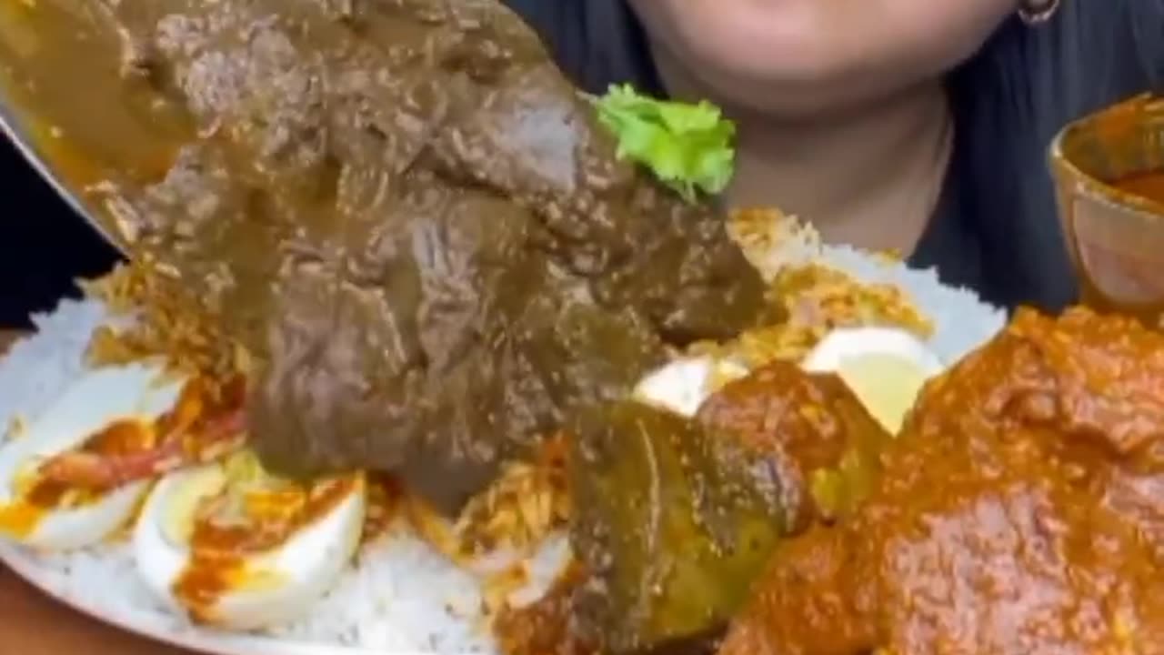 _Shorts Indian Food Eating _ MaddyEats _Shorts _Mukbang _MaddyEats _ASMR _YTShorts _FoodEating _Food