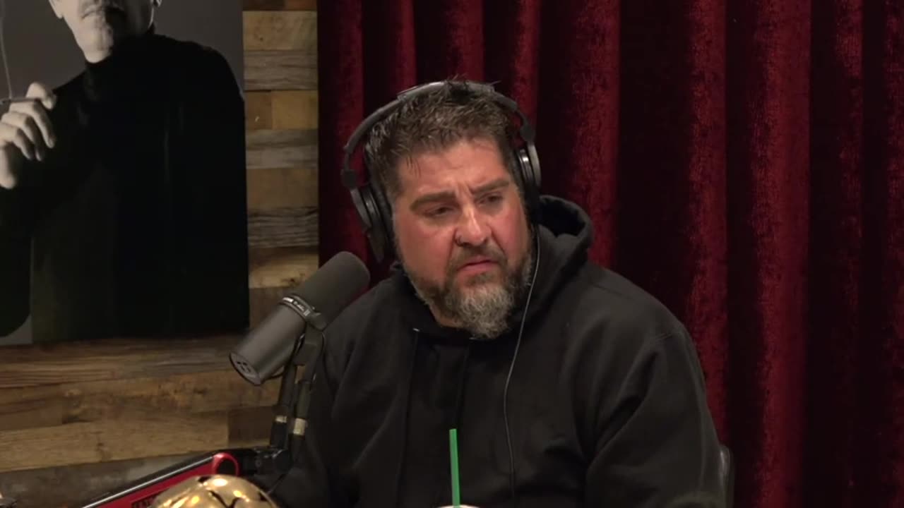 The Joe Rogan Experience | Luis J Gomez & Big Jay Oakerson (2405)