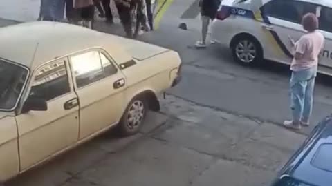 🤝✊ Ukraine Russia War | Women Blocking Mobilization in Khmelnytskyi | RCF
