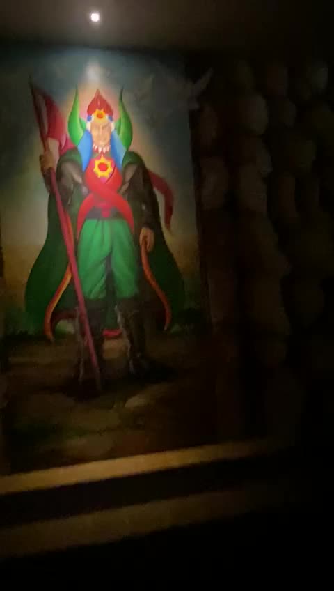 Dentro do Templo de Taguatinga do Vale do Amanhecer 2