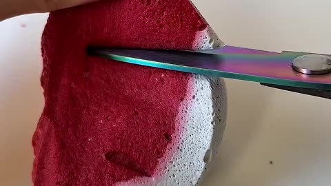 Rating the Scissoring of SLIME ✂️