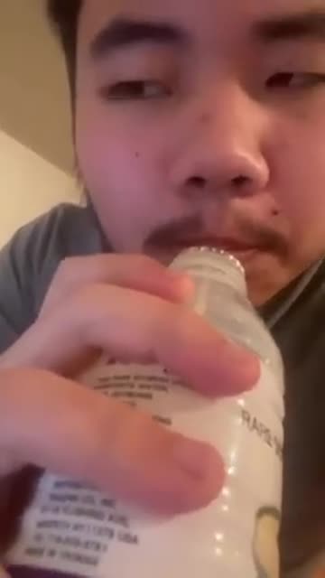 That’s Me Drinking CHENG KANG RARE SOYBEAN DRINK