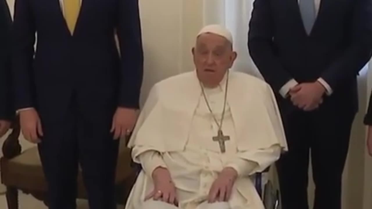 Il vicepresidente Vance incontra la maschera