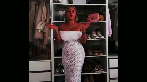 Slim White Female with right curves |2025 HD 4K