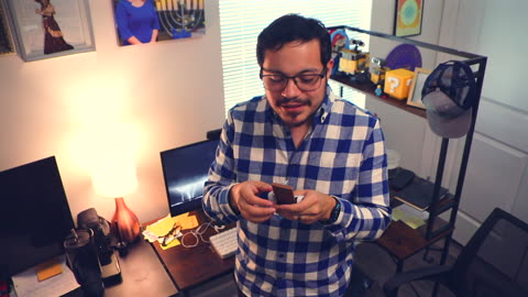 Reviewing Mr. Beast's FEASTABLES!