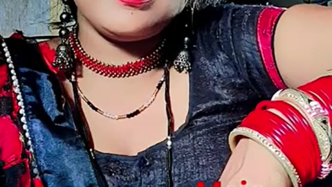 Jinhen Gale Ban Sakun Mujhe vah Ghanti chahie