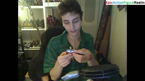 Unboxing The Power Rangers Dino Charge Gold Ranger Action Figure