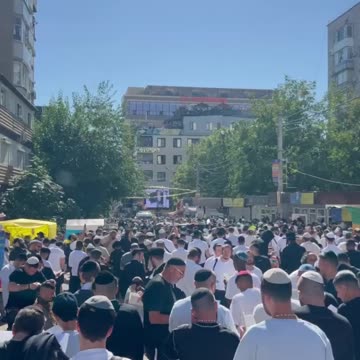 Thousands of Hasidic Jews Gather in the Ukrainian City of Uman for Pilgrimage Festival