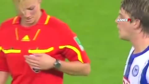 Fotball referee rare moments