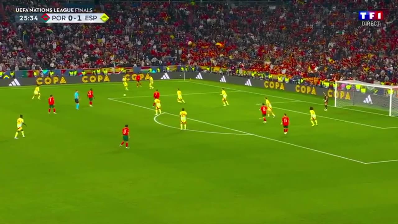 GOAL | Spain 1-1 Portugal | Nuno Mendes