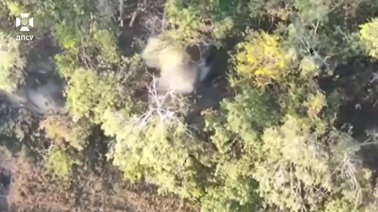 🔥 Drones of the "Steel Border" border guards carried out an "audit" of enemy positions: