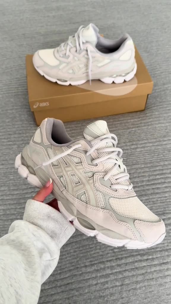 Asics Gel-NYC Cream Cloud Grey ☁️ Selling FAST 🚀