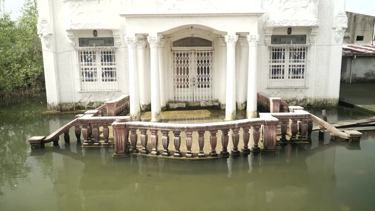 Philippine town faces relentless floods, residents blame corruption