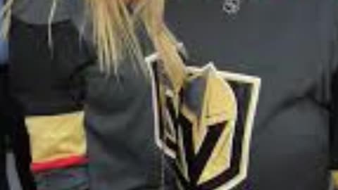 Vince Neil Ends Relationship with Rain Hannah After Affair and Plane Crash Drama - WorldEye
