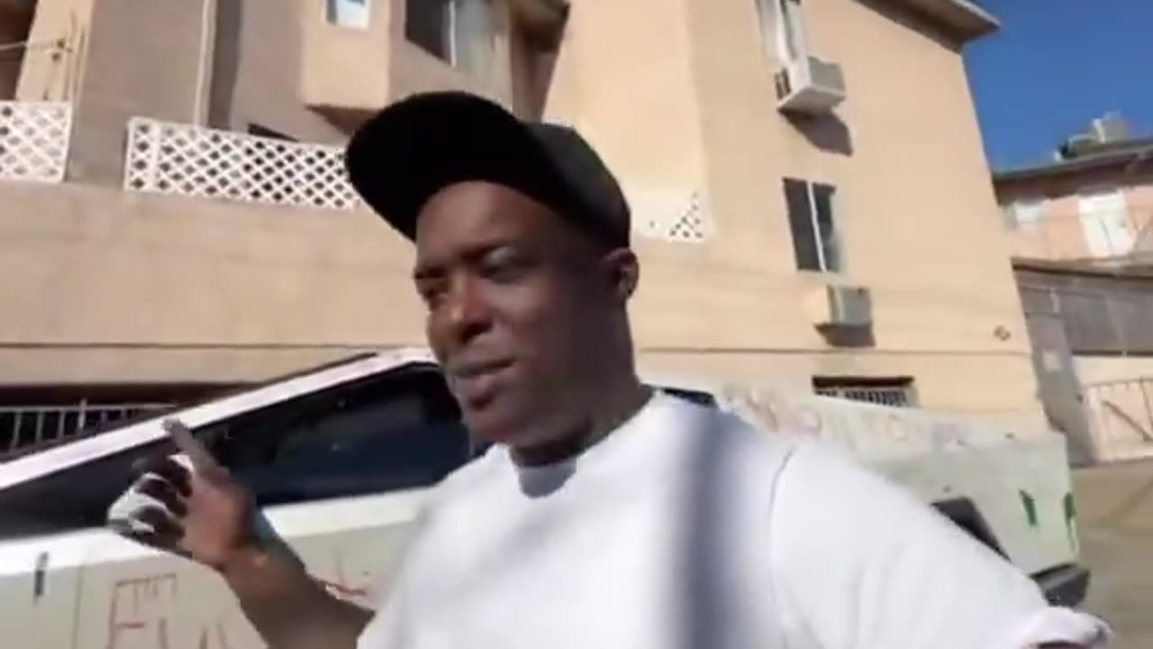 🔥 DEMOCRATS ARE TOTALLY UNHINGED — COORDINATED ATTACKS ON TESLAS ARE DOMESTIC TERRORISM! 🔥

It’s n...