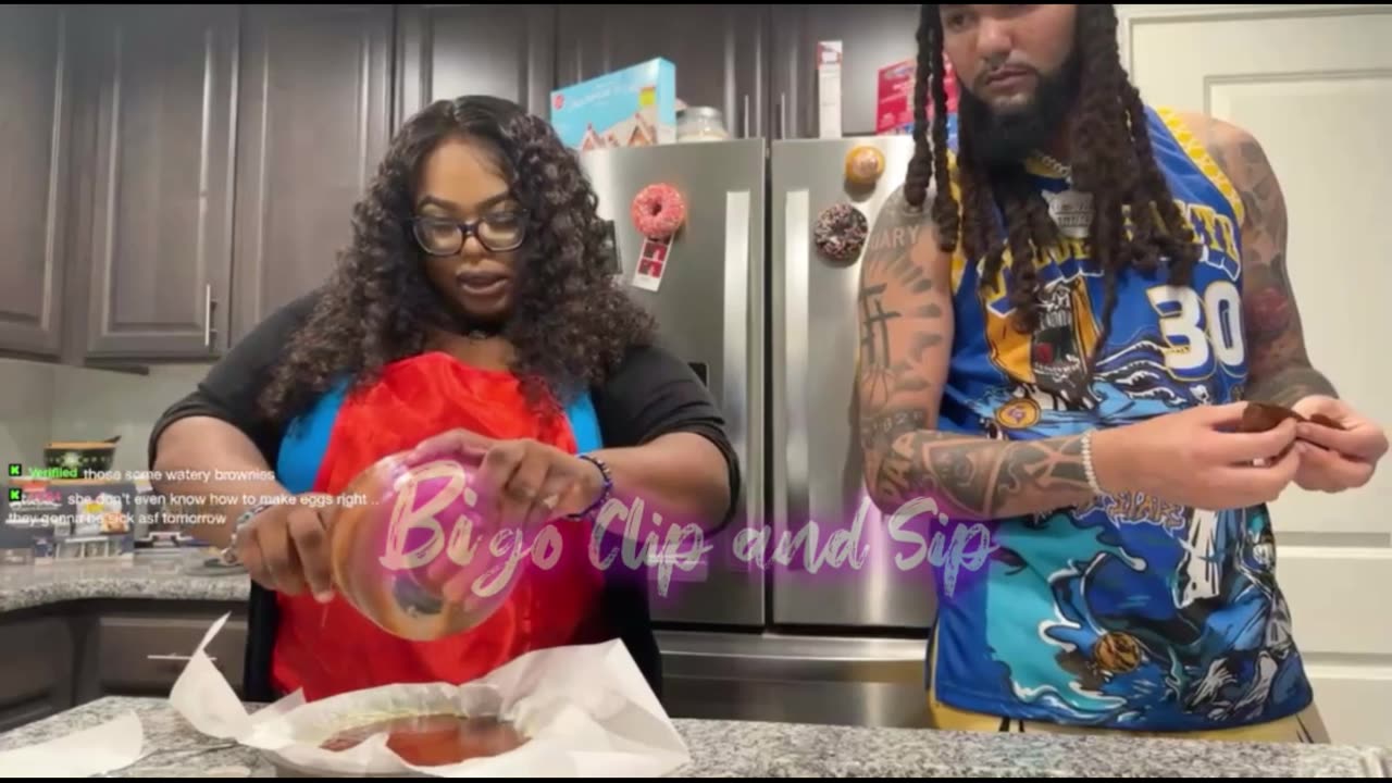 Moet n barbie making cookies n runny ass brownies 3/28/25 #bigoclipandsip