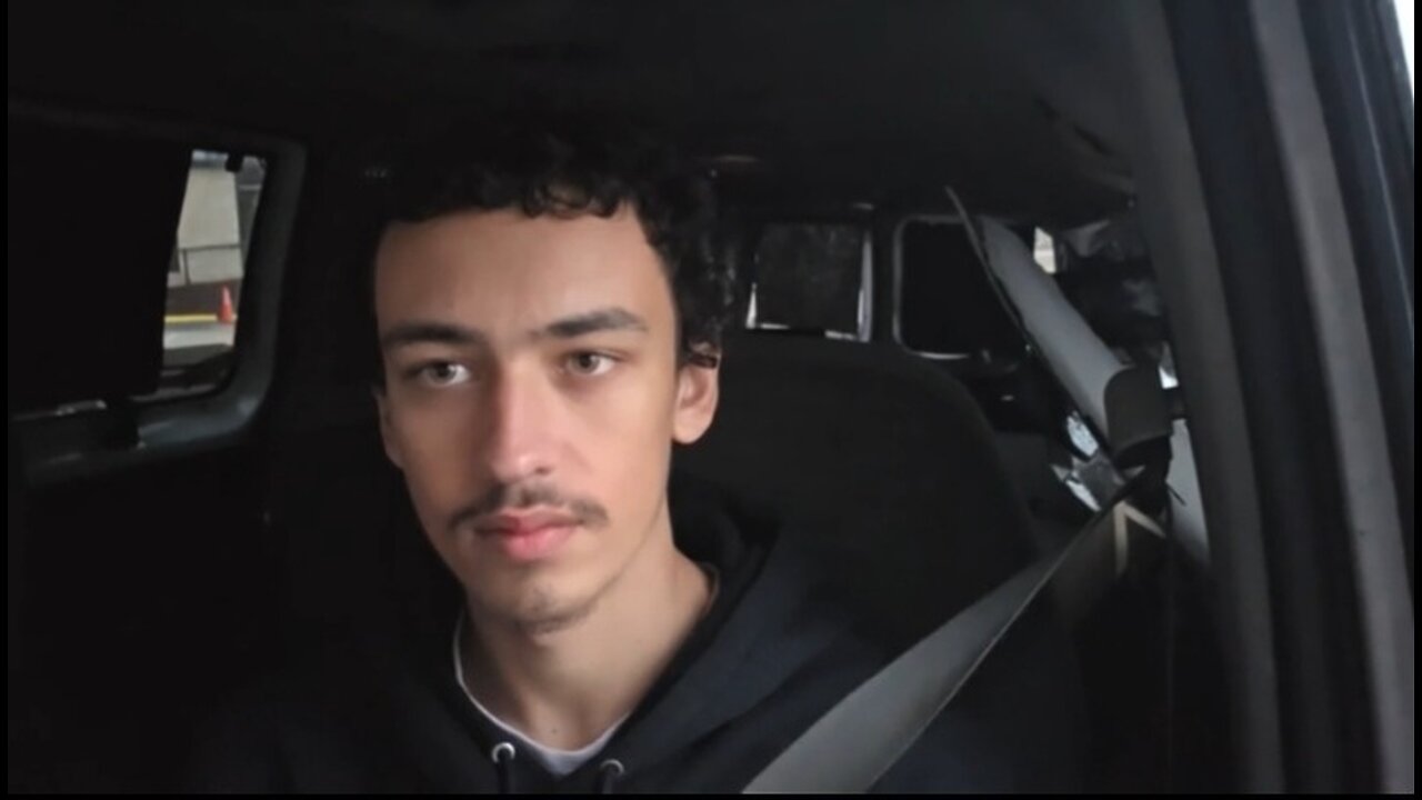 🛑 SHOOVY (KICK) IS HE FILMING A MOVIE, WAS HE TOSSED OVERBOARD, OR DID HE ABANDON SHIP? 🤔 11-30-25