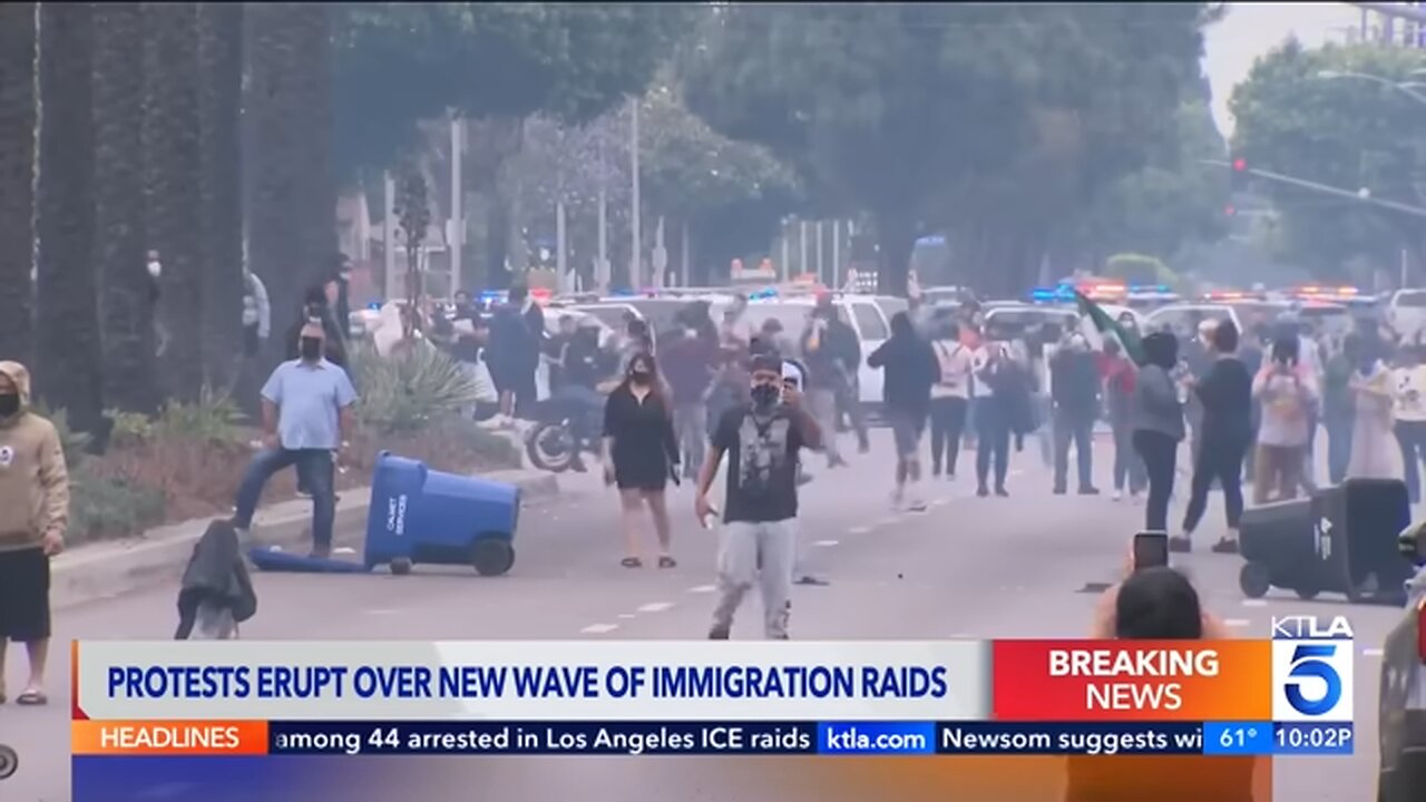Demonstrators protest ICE raids in L.A; federal agents create skirmish line