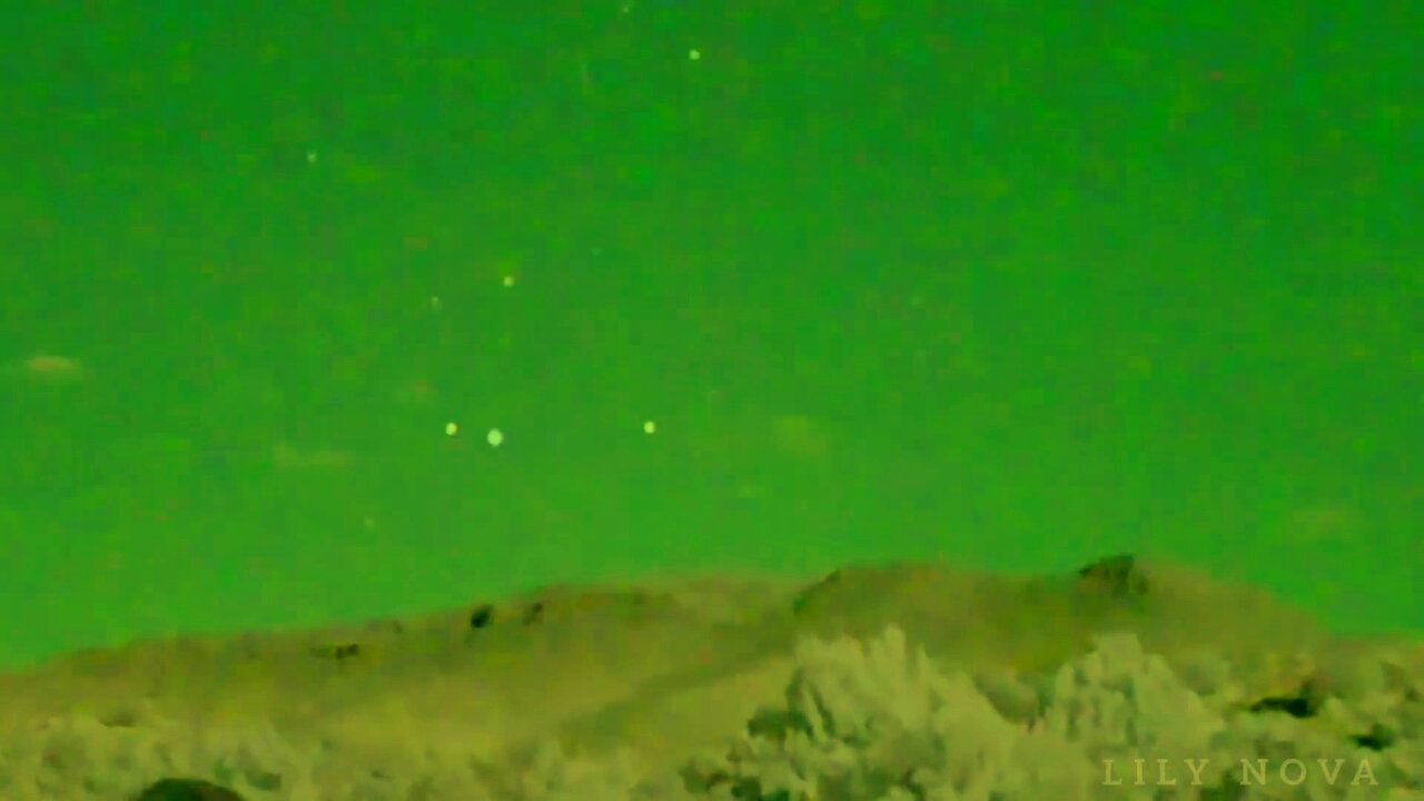 Multiple UFOs Appear over Sedona, AZ