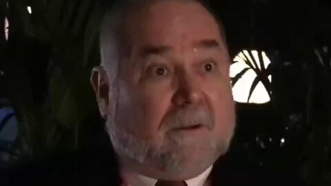 EX CIA OFFICER ROBERT DAVID STEELE: “Jeffrey Epstein has every major U.S. politician on video"!!!