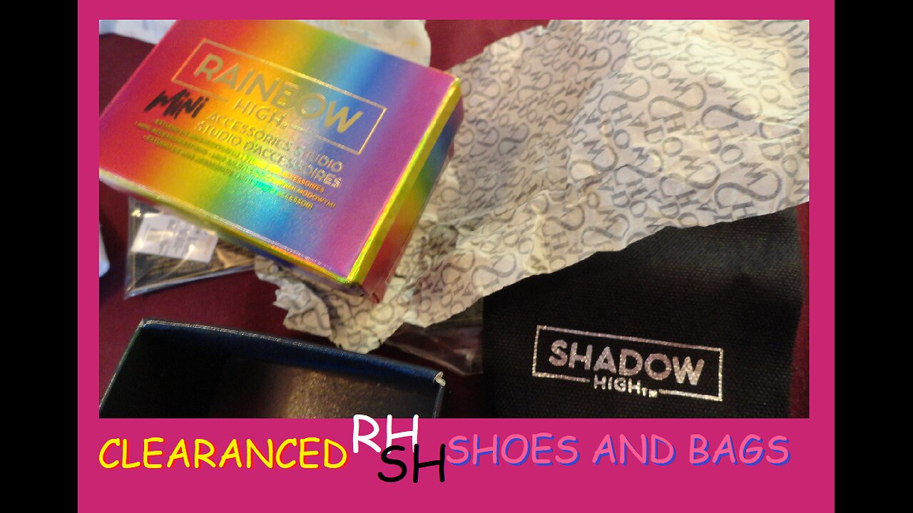 Clearanced Rainbow High/ Shadow High mini accessories