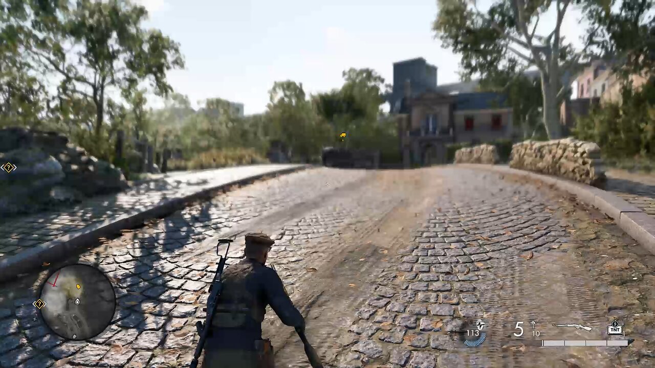 Sniper Elite throwing bombs outside the ring