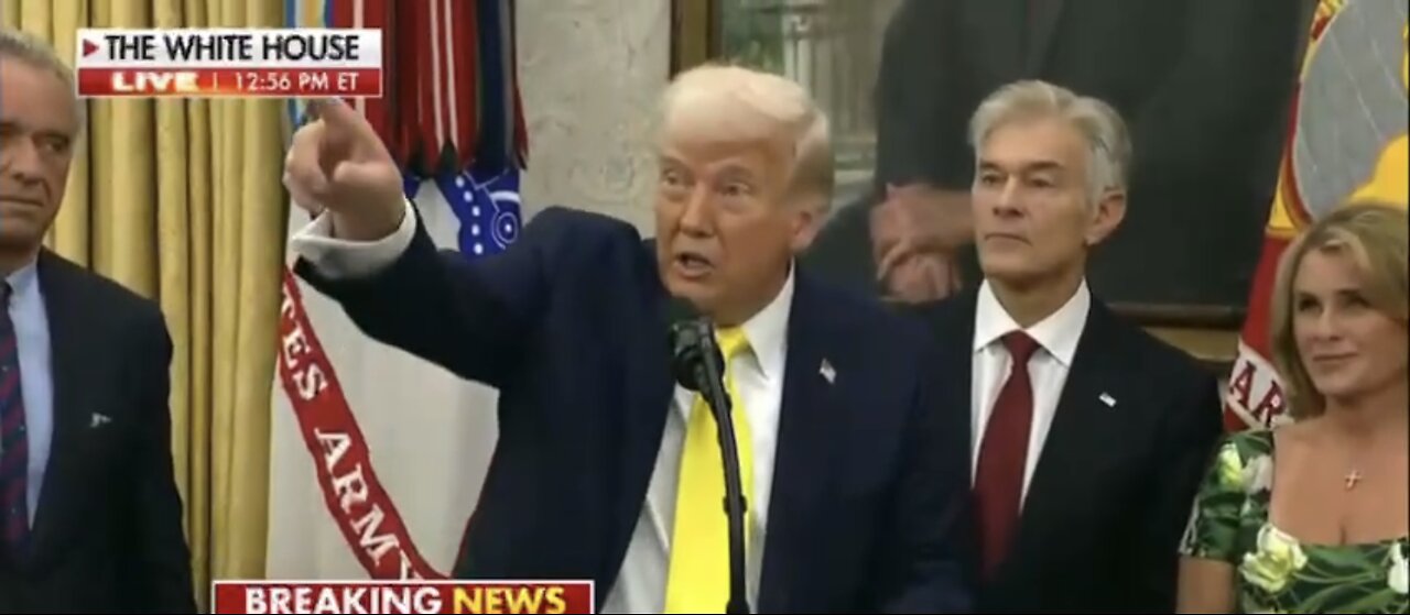 TRUMP❤️🇺🇸🥇🪽🕺ADDRESS MEDIA🤍🇺🇸🏅🪽AT SWEARING-IN CEREMONY IN OVAL OFFICE💙🇺🇸🏅🪽⭐️🏛️