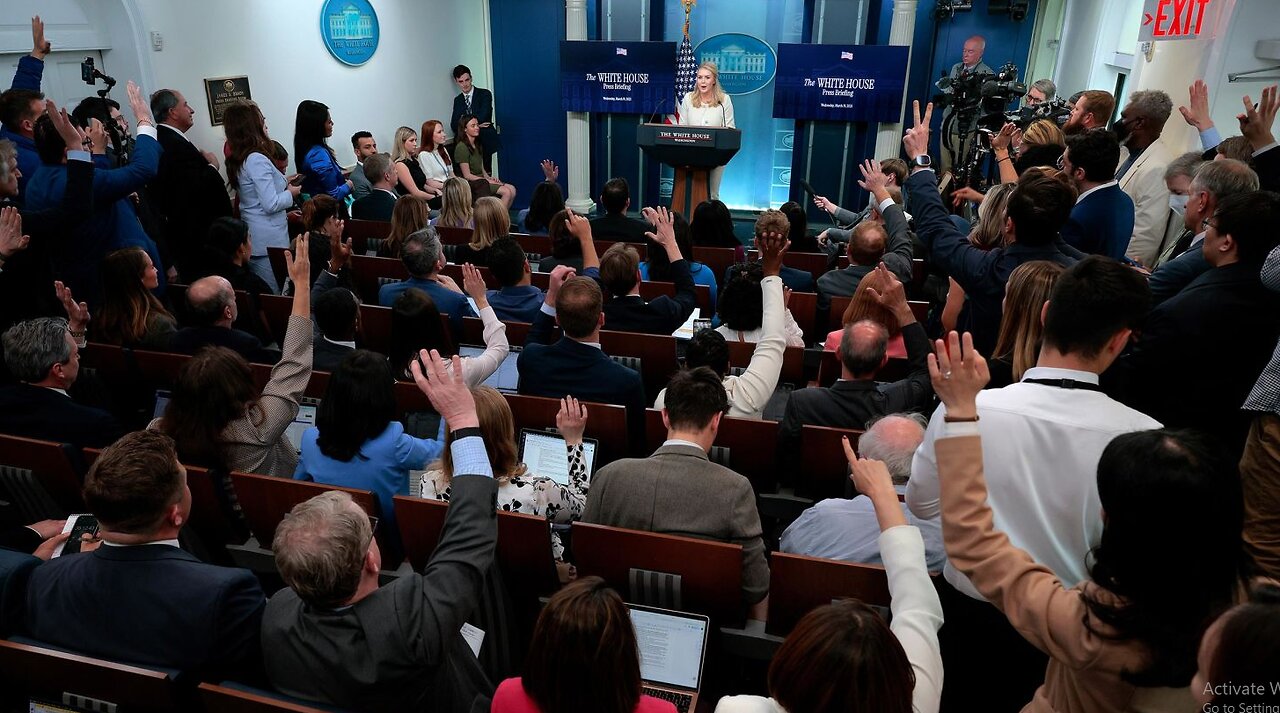 Trump Admin 'Seriously Considering' Managing Press Room