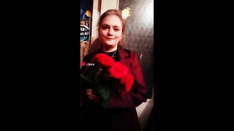 за руку тебя держать