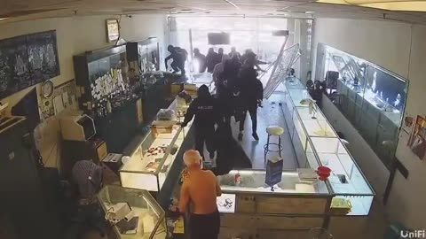 88 year old San Jose jewelry store owner has a stroke after felons trash his store