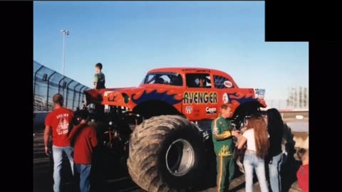 Avenger Theme Song (Route 66 Monster Mash 2004) (REACTION) (Plz read message at start)