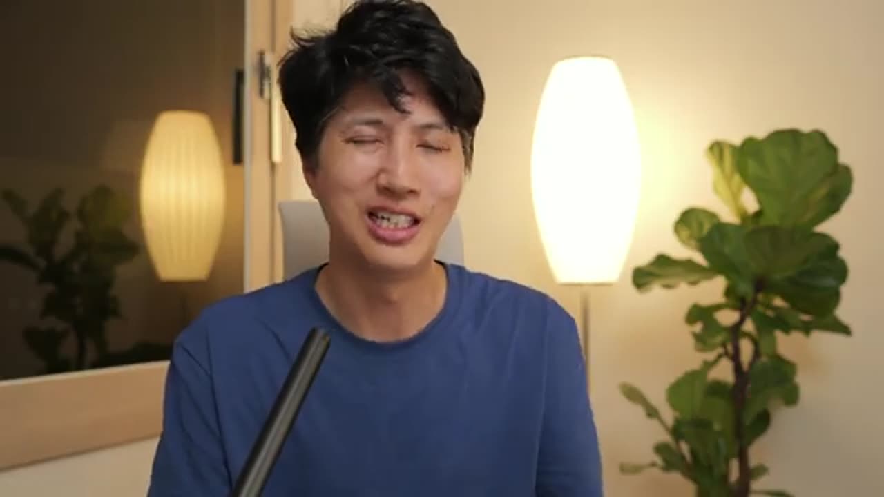 Judge HUMILIATES Trump $15 billion lawsuit