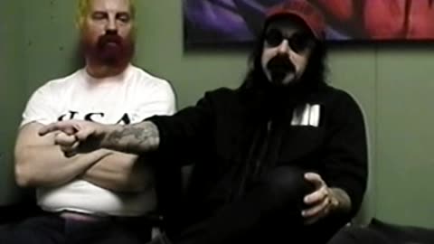 The Murder Junkies - Interview At Rubber Gloves, Denton, TX (Rockin Bones Zine) (11-10-2004)