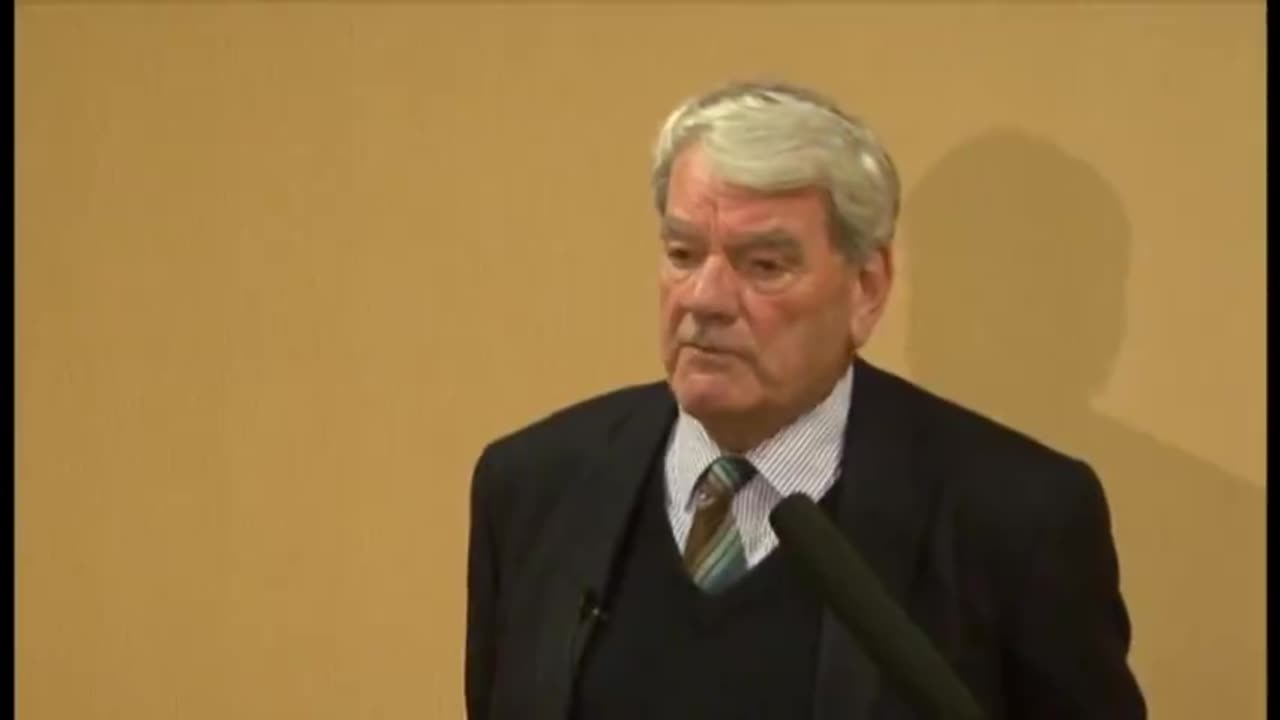 HESS - David Irving