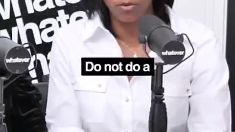 The woman wearing the glasses is SPOT ON. 🔥