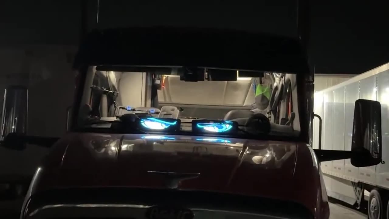 Amazing Eyes - Live Highlight