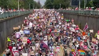 Leftists STORM Washington DC streets to protest the drop in crime