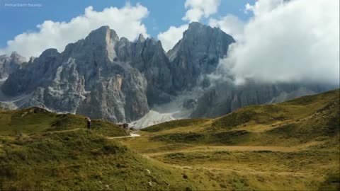 10 Hours of Breathtaking 4K Nature Scenery with Relaxing Music