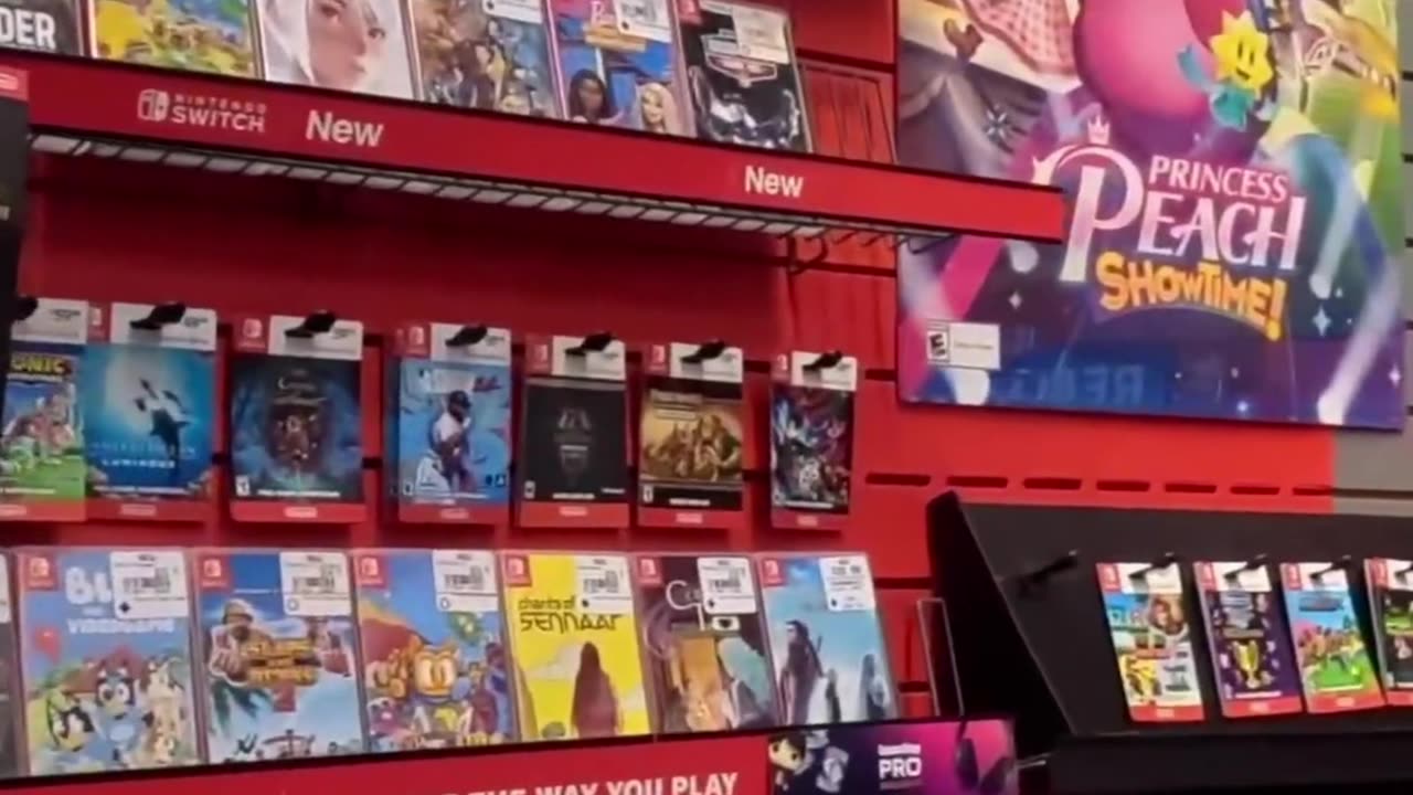 GameStop Downfall Needs To be Studied #gamestop #physicalgames #videogames #bovcast