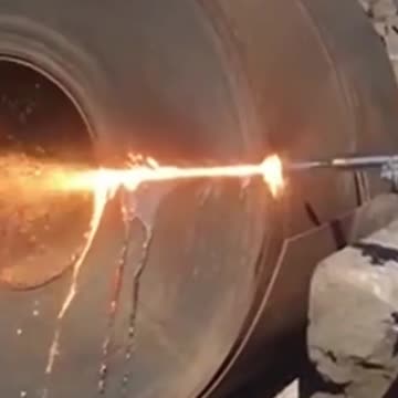 ¿Por qué los rollos de acero no se colocan en posición horizontal? 🤔