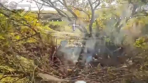 🚁🎯 Ukraine Russia War | Russian Fiber-Optic Drone Strike Hits Ukrainian 2S1 Artillery | RCF