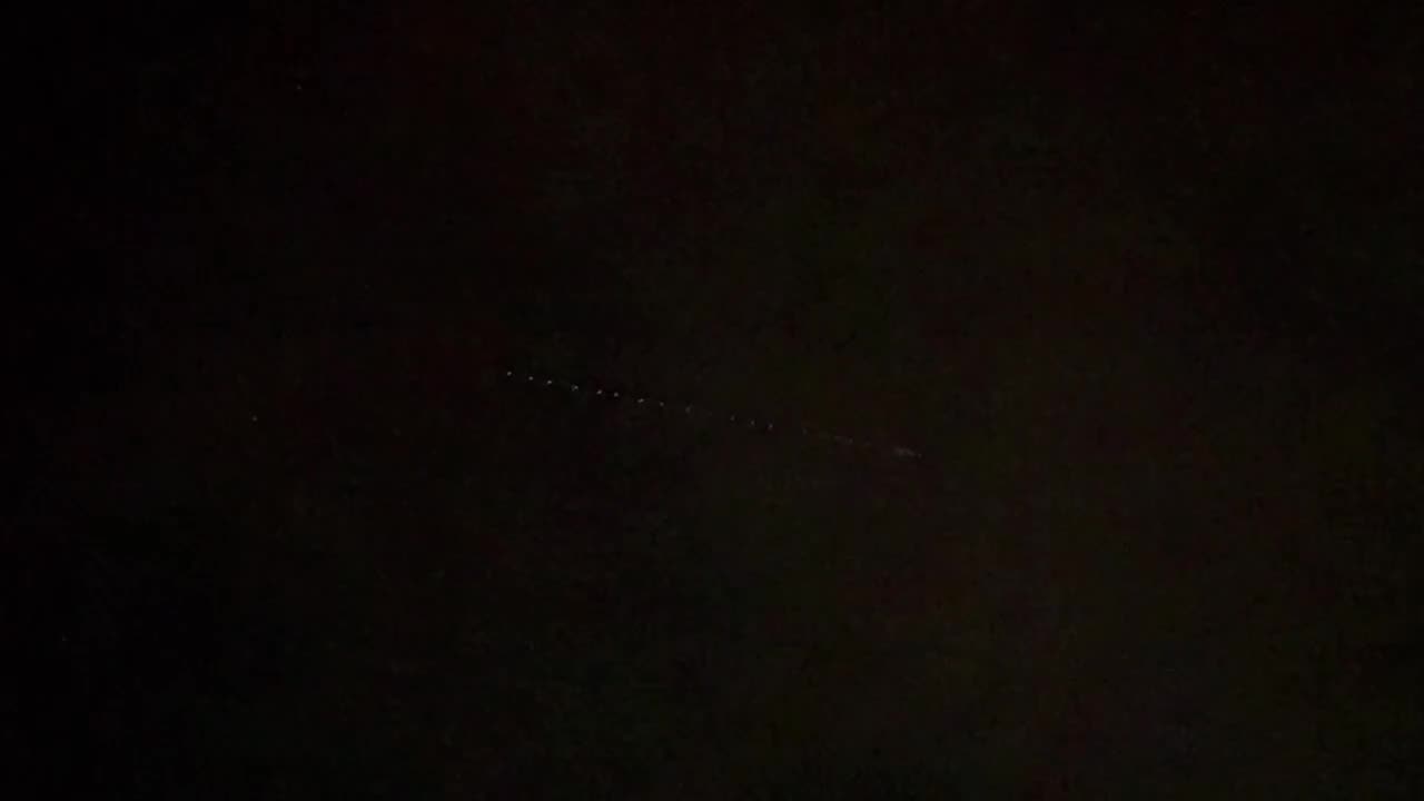 Starlink satellite release train