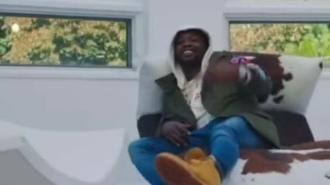 Meek Mill-"1942 Flows" #Music Video