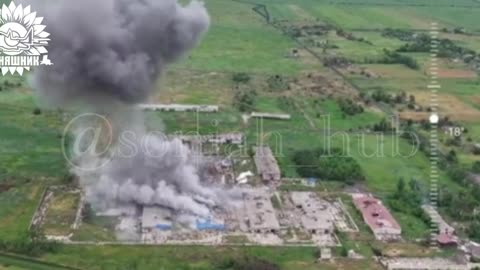 ✈️💣 Ukraine Russia War | Ukrainian Su-27 Drops GBU-39s on Russian Troops | RCF