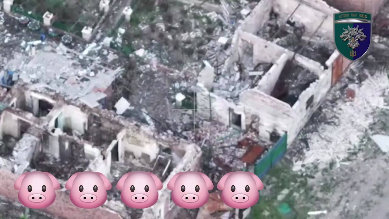 Bomber Drone Called In To Deal with 5 Russian Soldiers Hold Up in Ruins