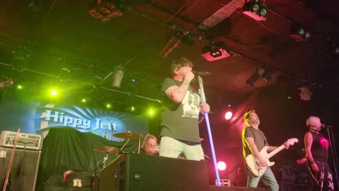 Hippy jett ( live)